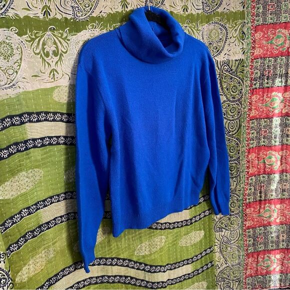 Vintage Pendleton Blue Virgin Wool Winter Ready Turtleneck Sweater Size Medium - Picture 6 of 14